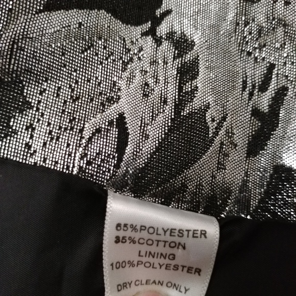 Gibson Gray & Black Cutaway Metallic Blazer - Picture 7 of 8